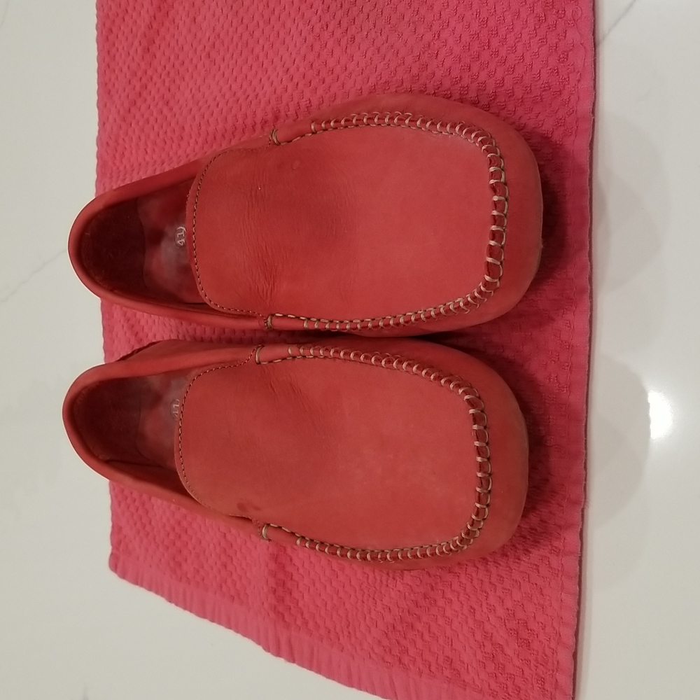 Mens shoes